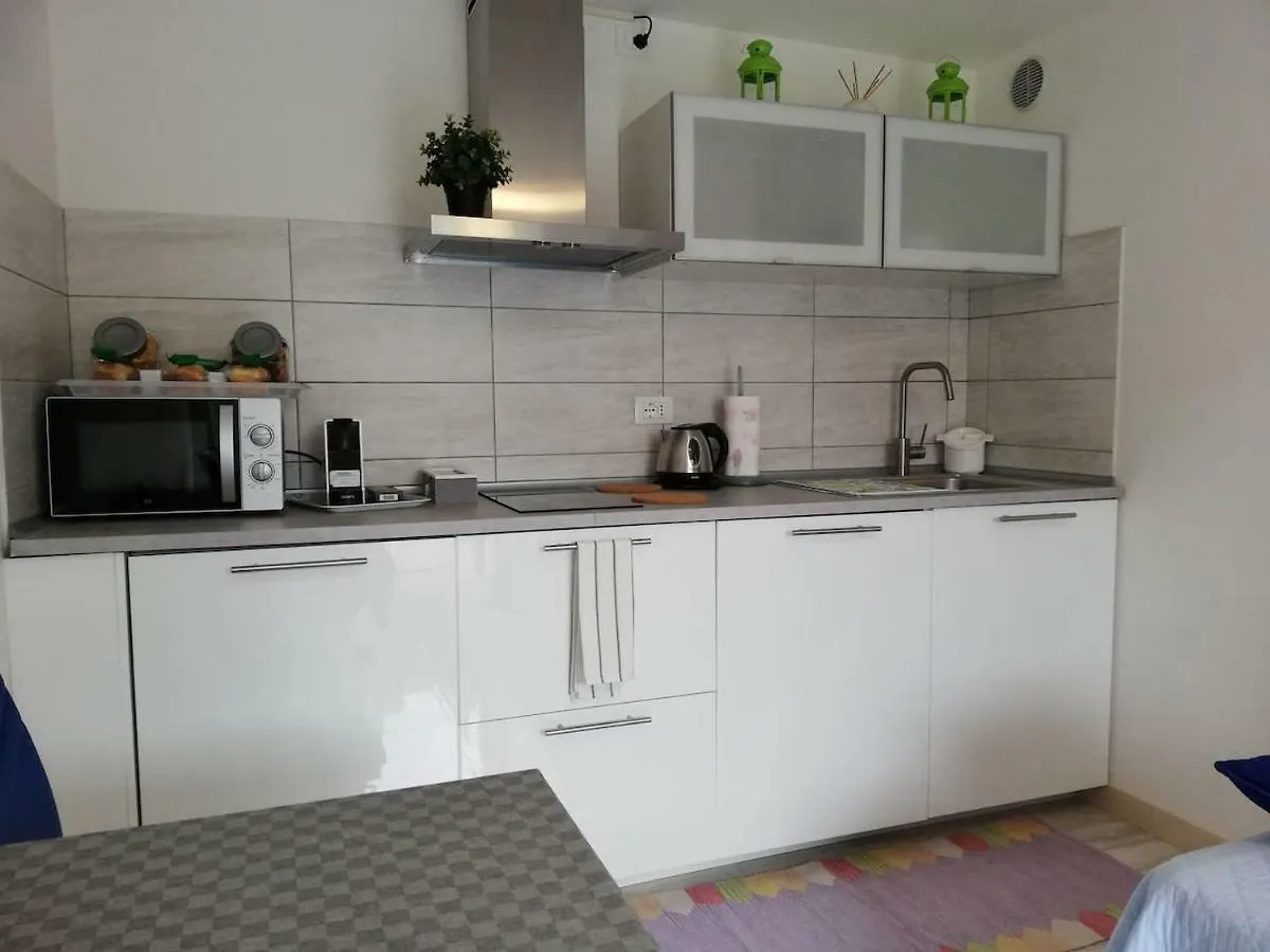 Appartamento Le Magnolie 2 Mestre Apartment